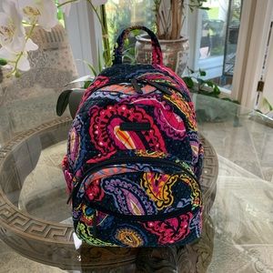 Small VERA BRADLEY PAISLEY MULTICOLORED BACKPACK!💗💙💜💛